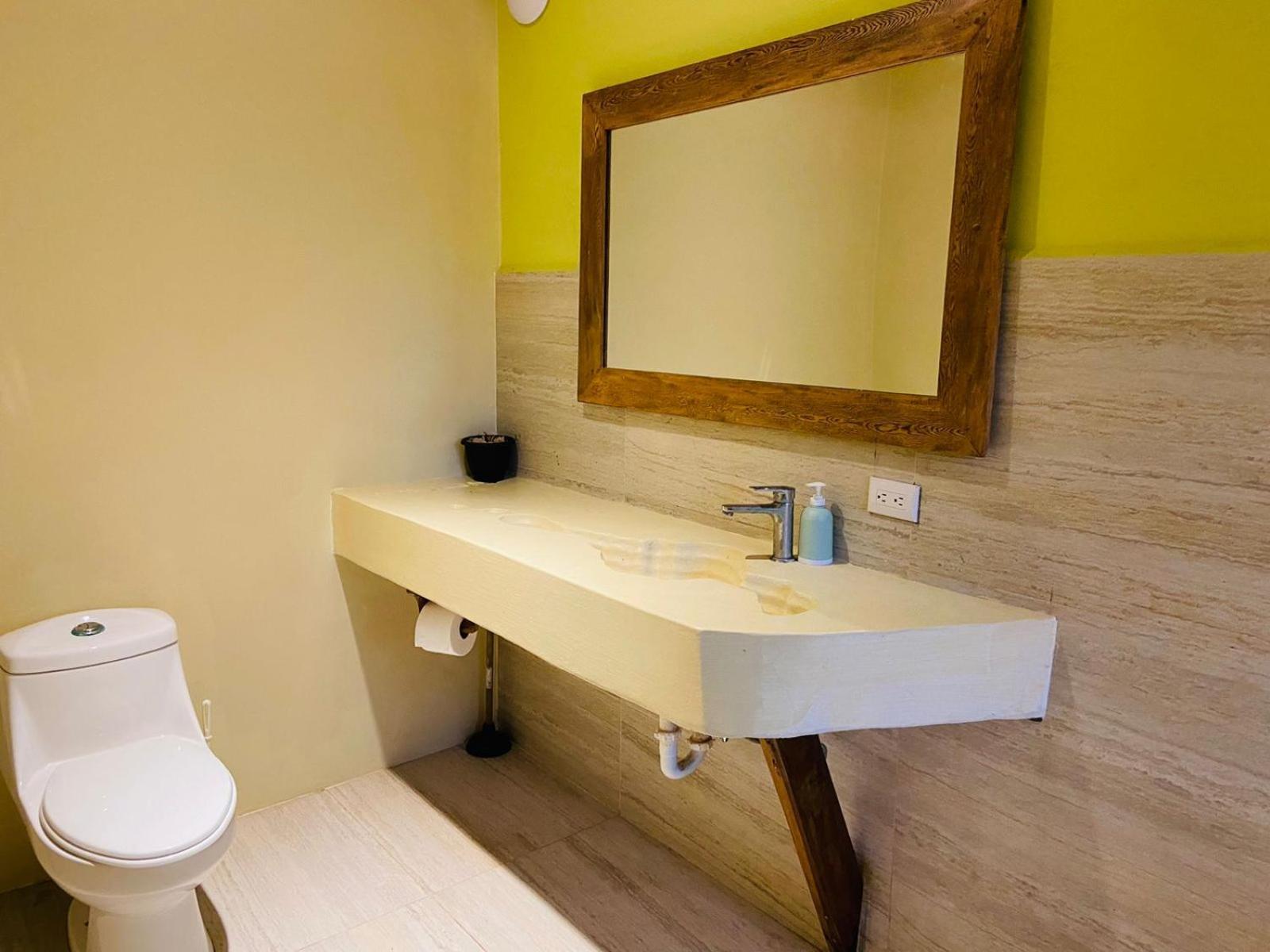 Hush Maderas Hostel Сан Хуан дел Сур Екстериор снимка