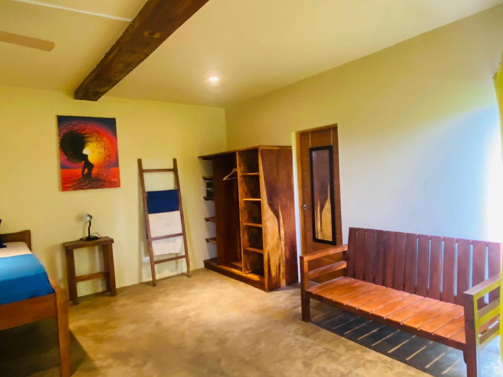 Hush Maderas Hostel Сан Хуан дел Сур Екстериор снимка